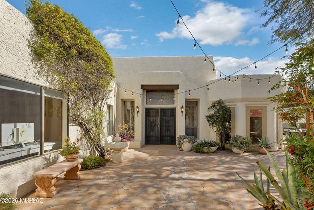 38025 S Eagle Drive, Tucson, AZ 85739