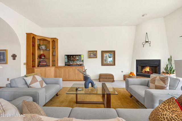 38025 S Eagle Drive, Tucson, AZ 85739