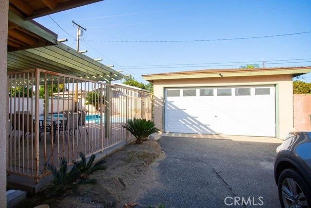 1231 W Eckerman, West Covina, CA 91790