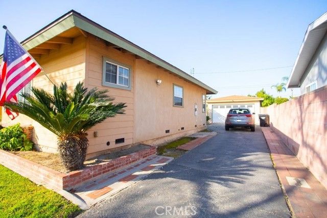 1231 W Eckerman, West Covina, CA 91790