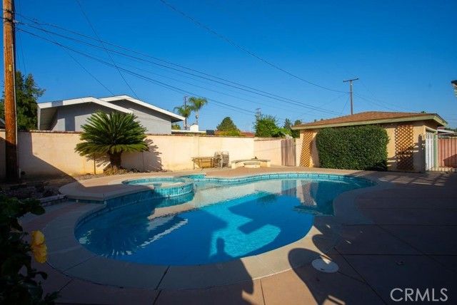 1231 W Eckerman, West Covina, CA 91790