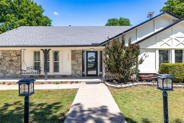 8503 E 136th Street North, Collinsville, OK 74021