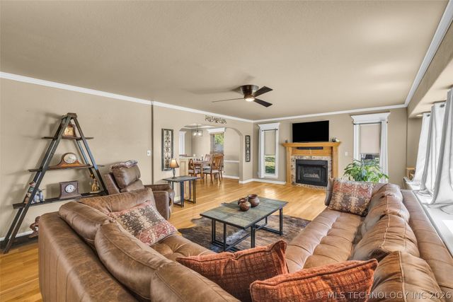 8503 E 136th Street North, Collinsville, OK 74021