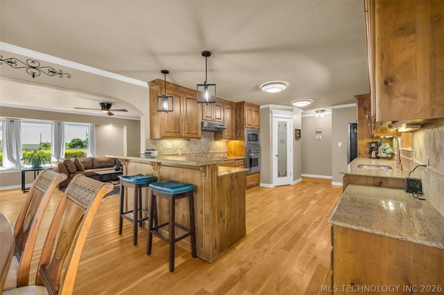 8503 E 136th Street North, Collinsville, OK 74021