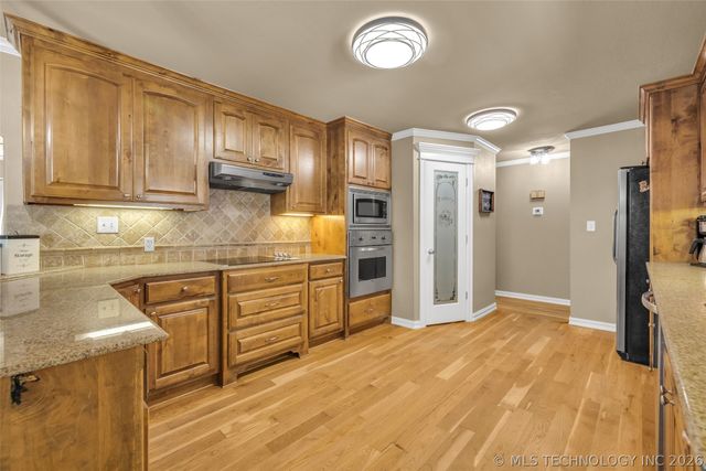 8503 E 136th Street North, Collinsville, OK 74021