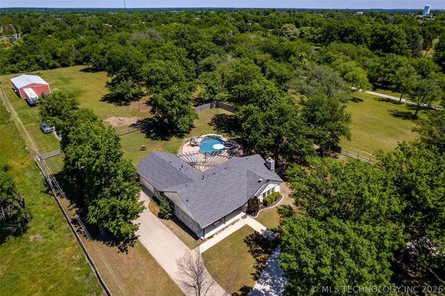 8503 E 136th Street North, Collinsville, OK 74021