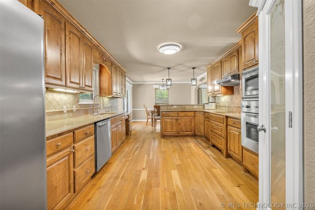 8503 E 136th Street North, Collinsville, OK 74021