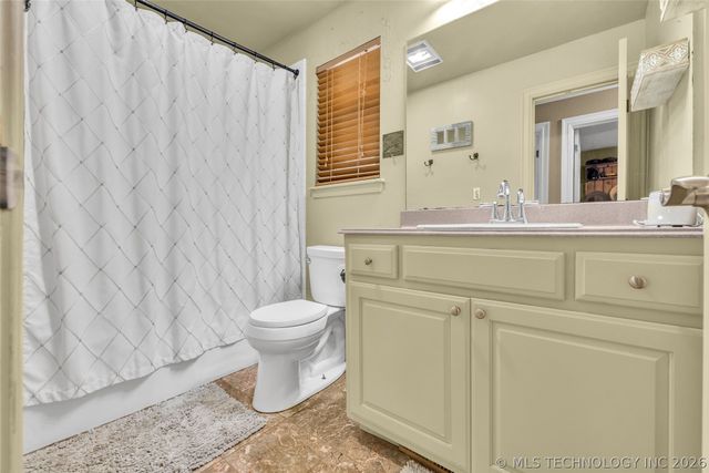 8503 E 136th Street North, Collinsville, OK 74021