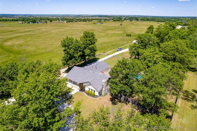 8503 E 136th Street North, Collinsville, OK 74021