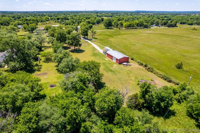 8503 E 136th Street North, Collinsville, OK 74021