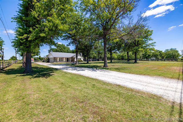 8503 E 136th Street North, Collinsville, OK 74021