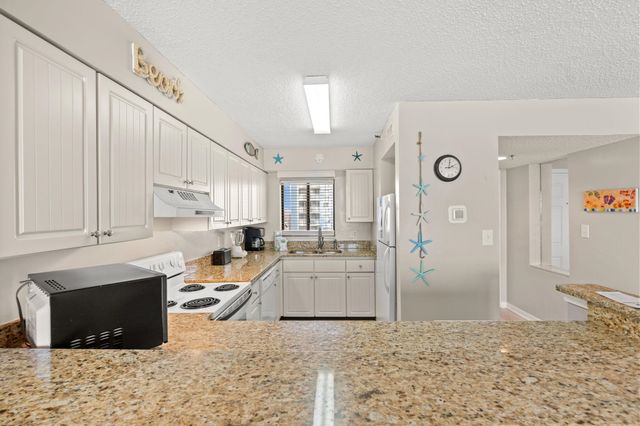 4719 S Ocean Blvd Apt 702, North Myrtle Beach, SC 29582