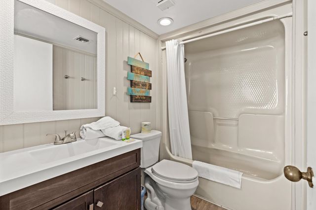 4719 S Ocean Blvd Apt 702, North Myrtle Beach, SC 29582