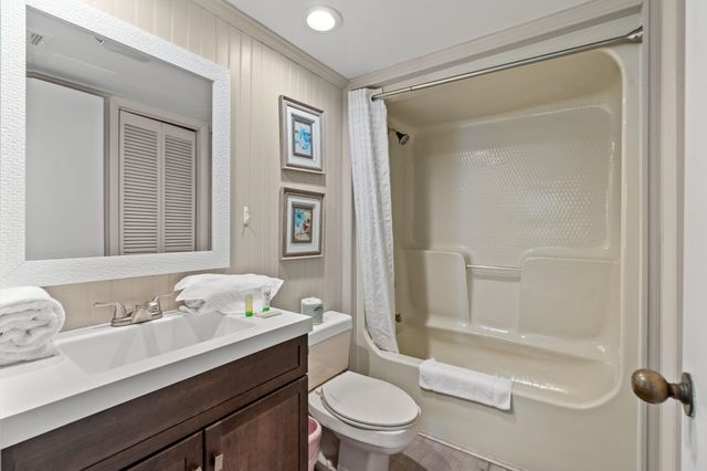 4719 S Ocean Blvd Apt 702, North Myrtle Beach, SC 29582