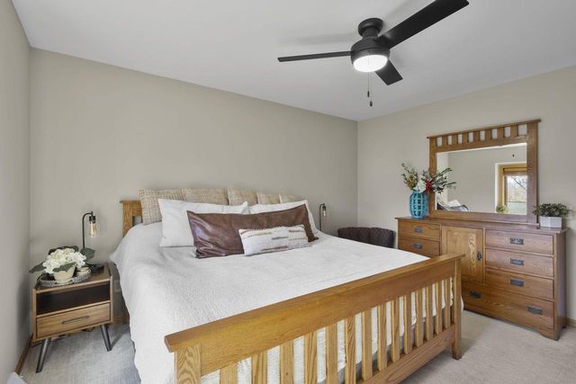 5915 Running Deer Trail, Mcfarland, WI 53558