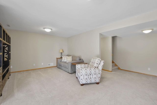 5915 Running Deer Trail, Mcfarland, WI 53558