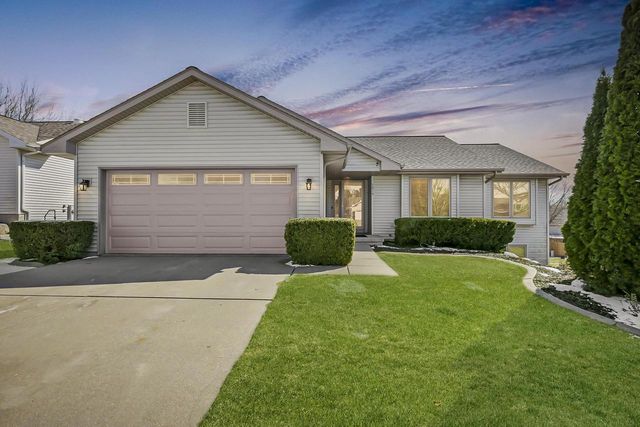 5915 Running Deer Trail, Mcfarland, WI 53558