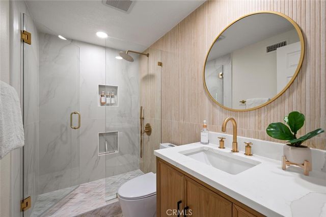 25256 Misty, Mission Viejo, CA 92692
