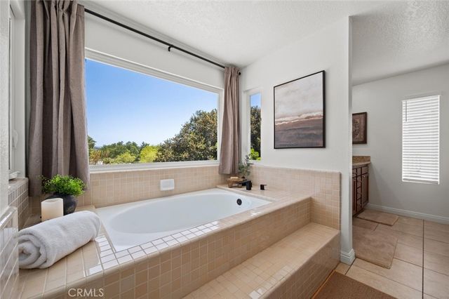 25256 Misty, Mission Viejo, CA 92692