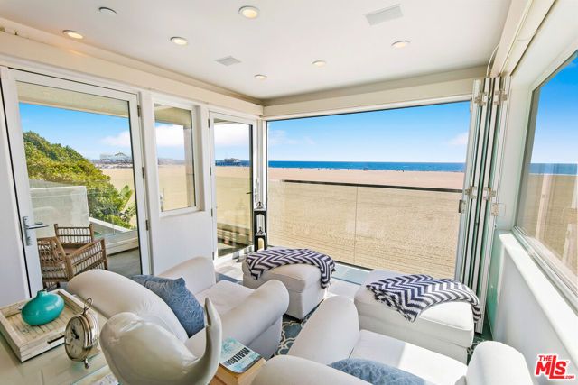 1341 Palisades Beach Road, Santa Monica, CA 90401