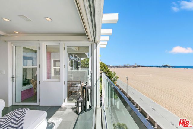 1341 Palisades Beach Road, Santa Monica, CA 90401