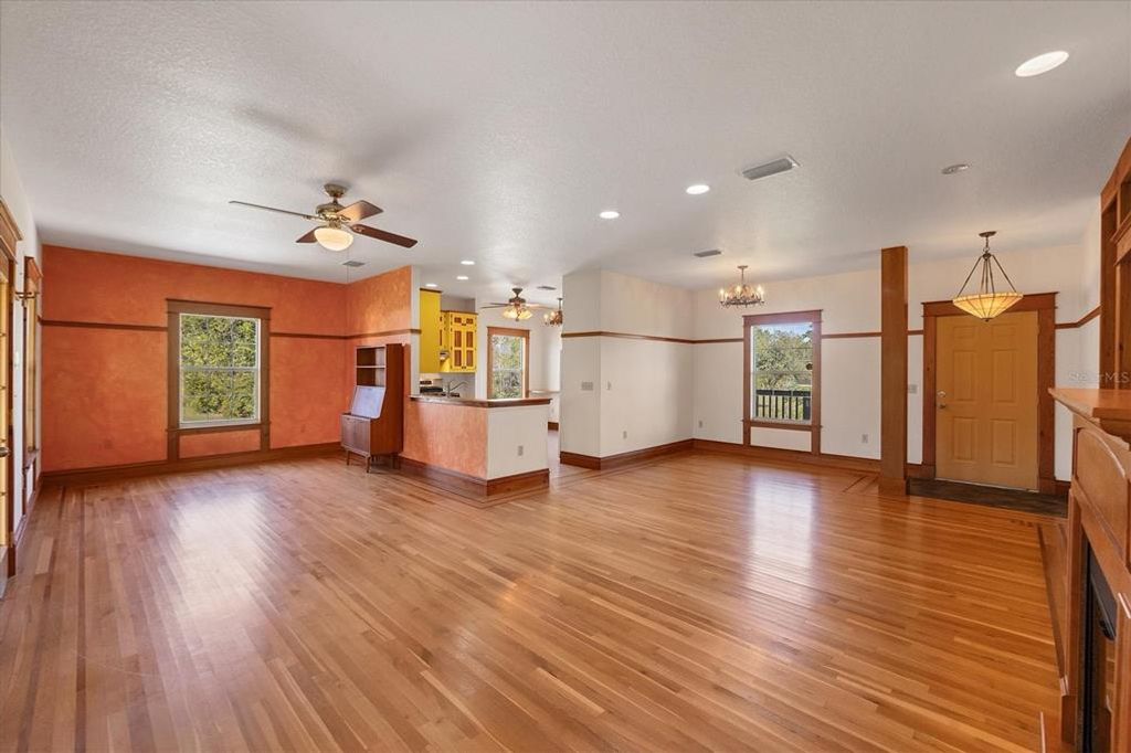 Image 13 of property listing at 26806 GOPHER HILL ROAD, Myakka City, FL 34251