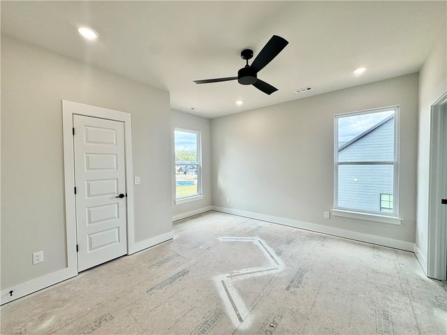3610 Beaverhead Way, Bentonville, AR 72712