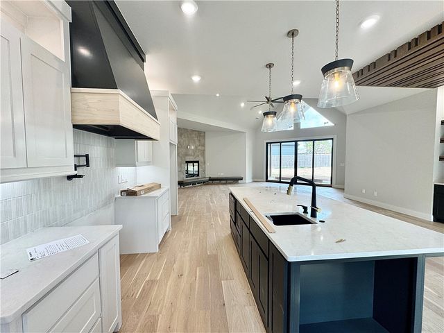 3610 Beaverhead Way, Bentonville, AR 72712