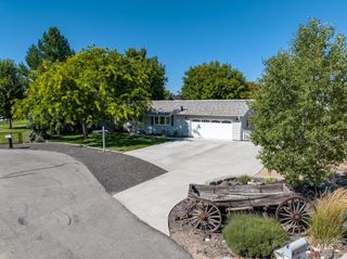 4230 N Patriot Cir, Meridian, ID 83646