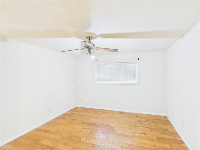 3015 Westwood Main Drive, Bryan, TX 77807