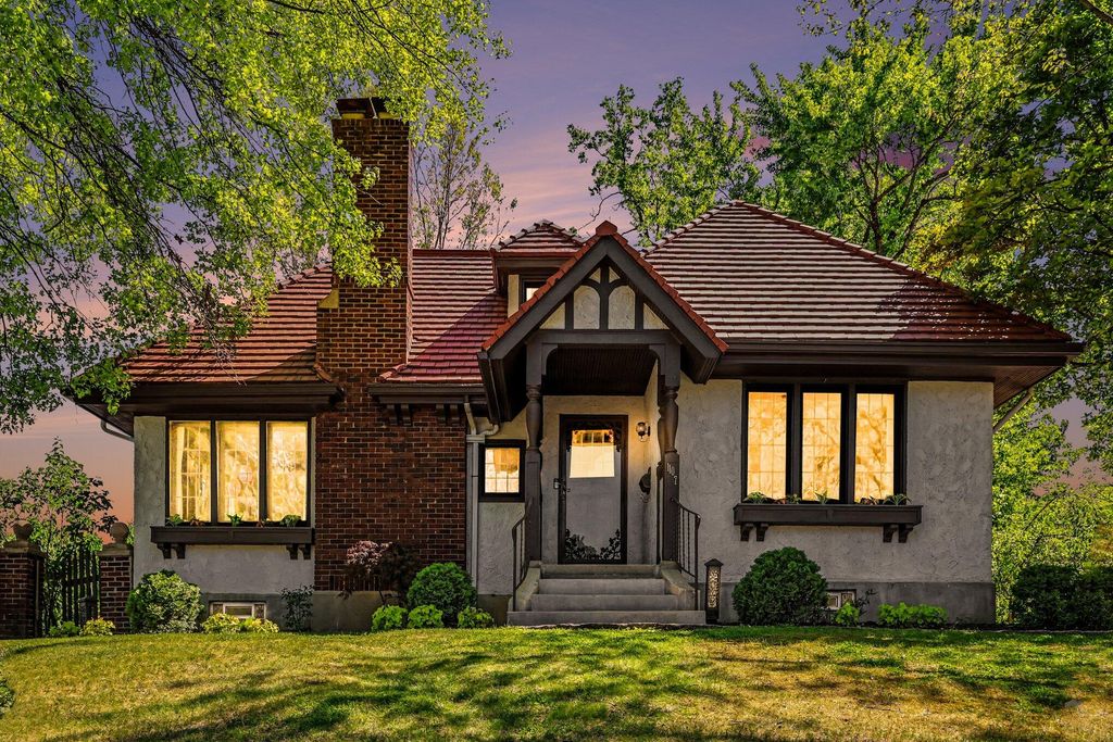 1107 Audubon Road, Park Hills, KY 41011