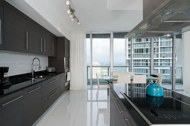 485 Brickell Ave 4110, Miami, FL 33131