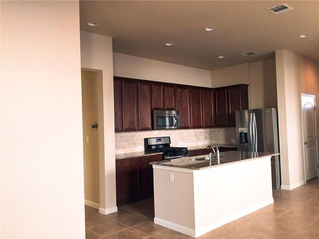 5621 Porano CIR, Round Rock, TX 78665