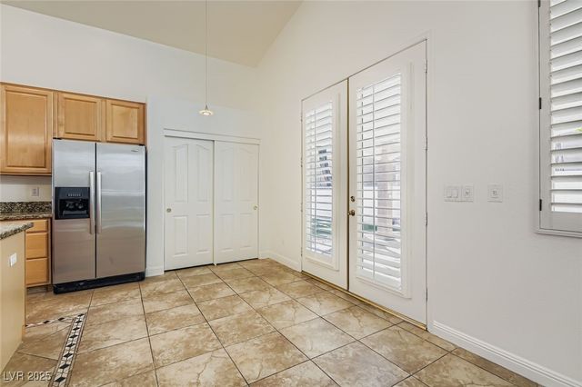 2012 Summerside Court, Henderson, NV 89012