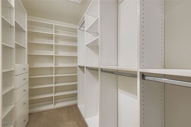 2012 Summerside Court, Henderson, NV 89012