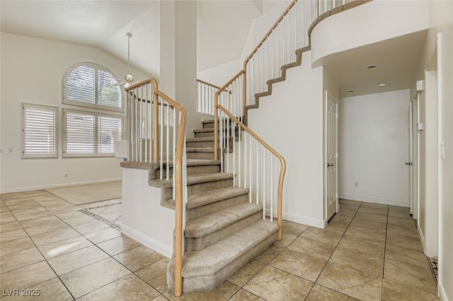 2012 Summerside Court, Henderson, NV 89012