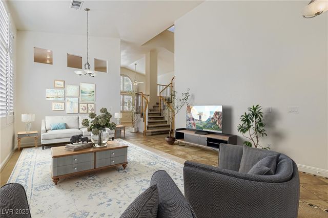 2012 Summerside Court, Henderson, NV 89012