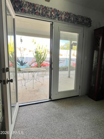 3081 E Cannon Drive, Phoenix, AZ 85028