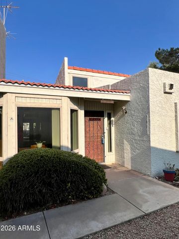 3081 E Cannon Drive, Phoenix, AZ 85028