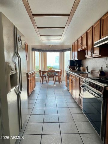 3081 E Cannon Drive, Phoenix, AZ 85028