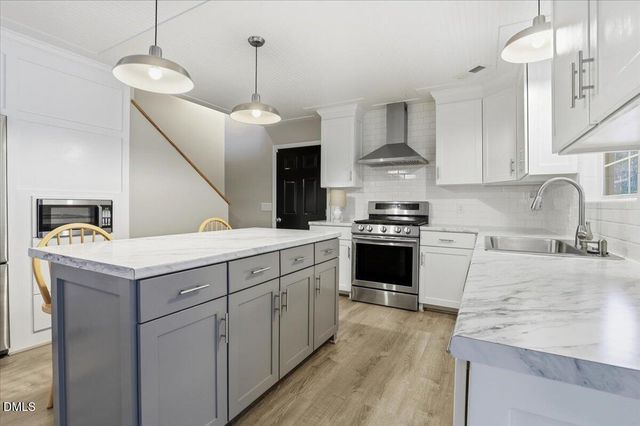 205 W Wilson Street, Smithfield, NC 27577