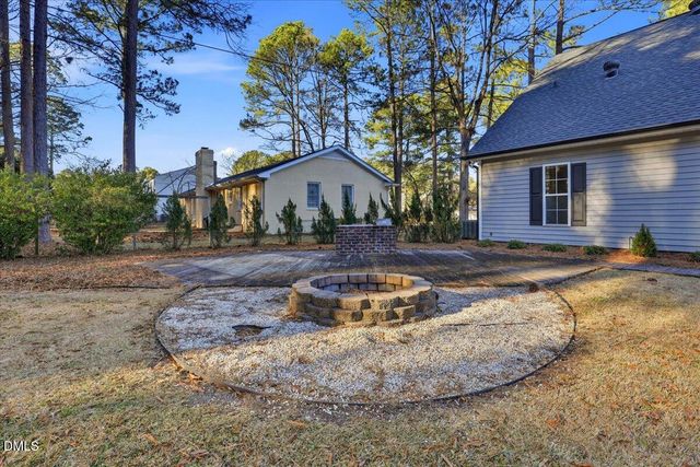 205 W Wilson Street, Smithfield, NC 27577