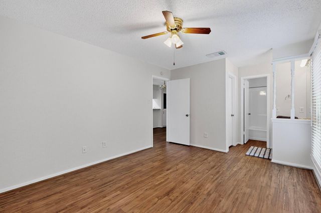 10616 Mellow Meadows DR 9-D, Austin, TX 78750