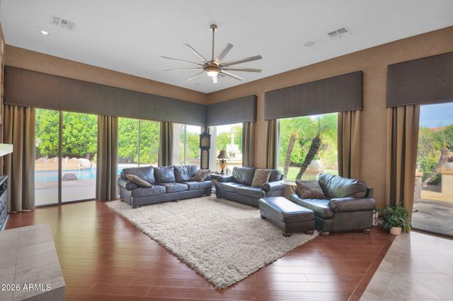 3322 E JAEGER Circle, Mesa, AZ 85213