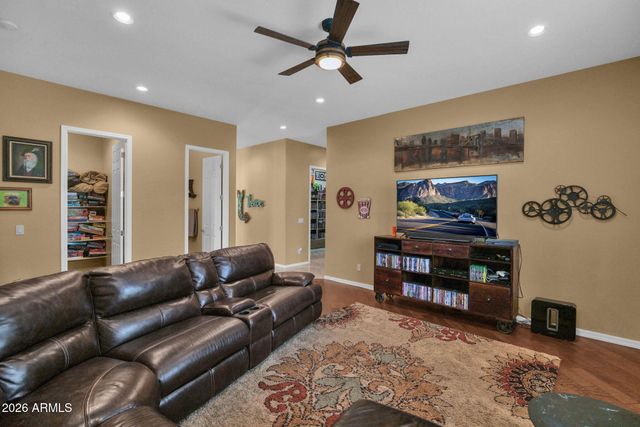 3322 E JAEGER Circle, Mesa, AZ 85213