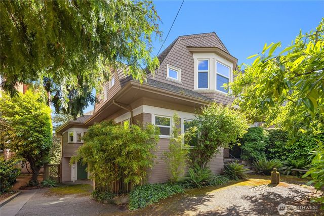 111 W Kinnear Place, Seattle, WA 98119