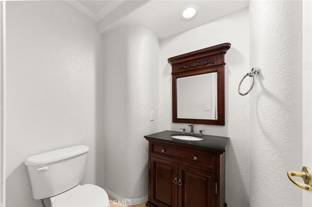 23715 Via Segovia Street, Murrieta, CA 92562