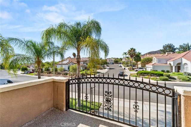 23715 Via Segovia Street, Murrieta, CA 92562