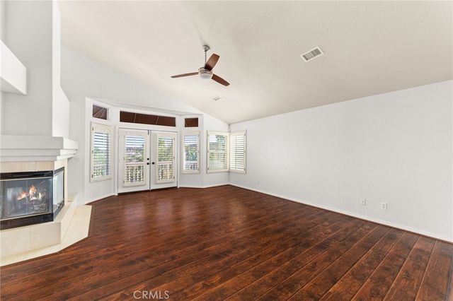 23715 Via Segovia Street, Murrieta, CA 92562