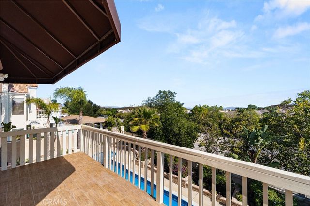 23715 Via Segovia Street, Murrieta, CA 92562